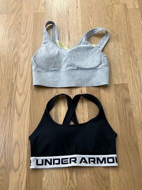 Under Armour  Women's Athletic Sports Bra Lot of Two 2